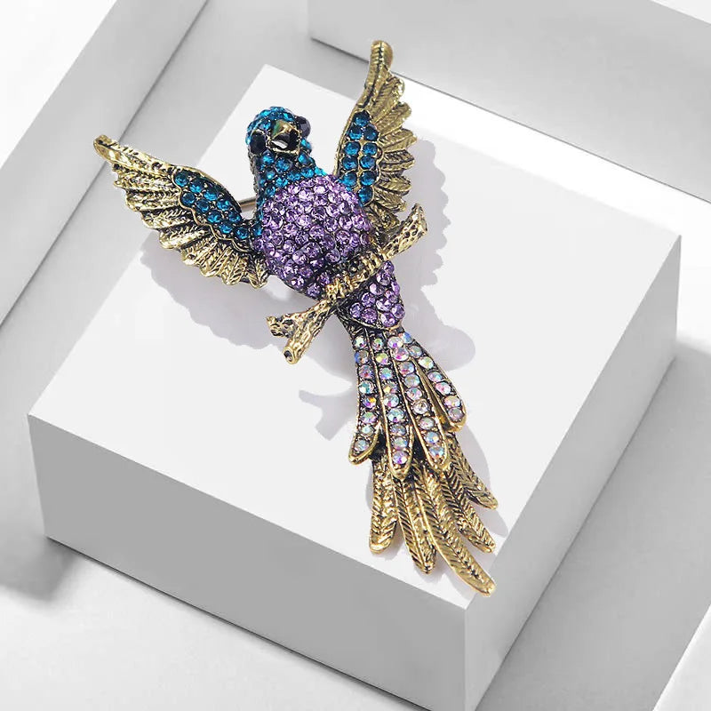 Crystal Hummingbird Brooch - Luxury Gold Animal Pin